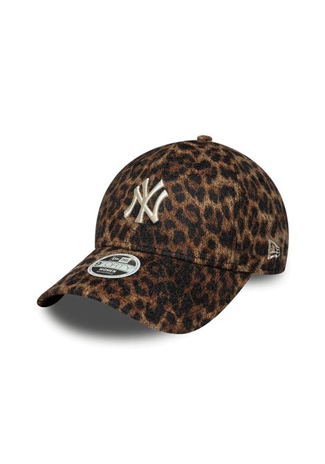 New Era 9FORTY New York Yankees MLB Cosy Leopard Cap Brown Women NEW ERA | Caps | 60915734-